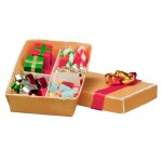 Schachtel mit Weihnachtsdekoration