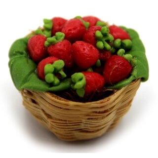 Erdbeeren im Korb