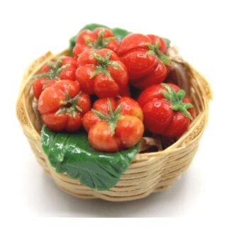 Korb mit Tomaten